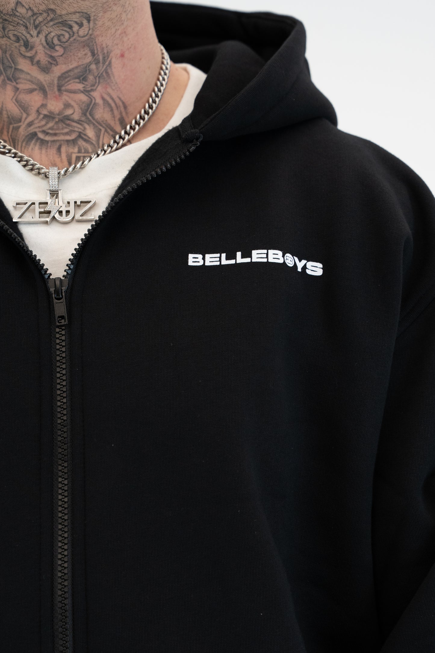 "THE CIRCLE" ZIP-HOODIE