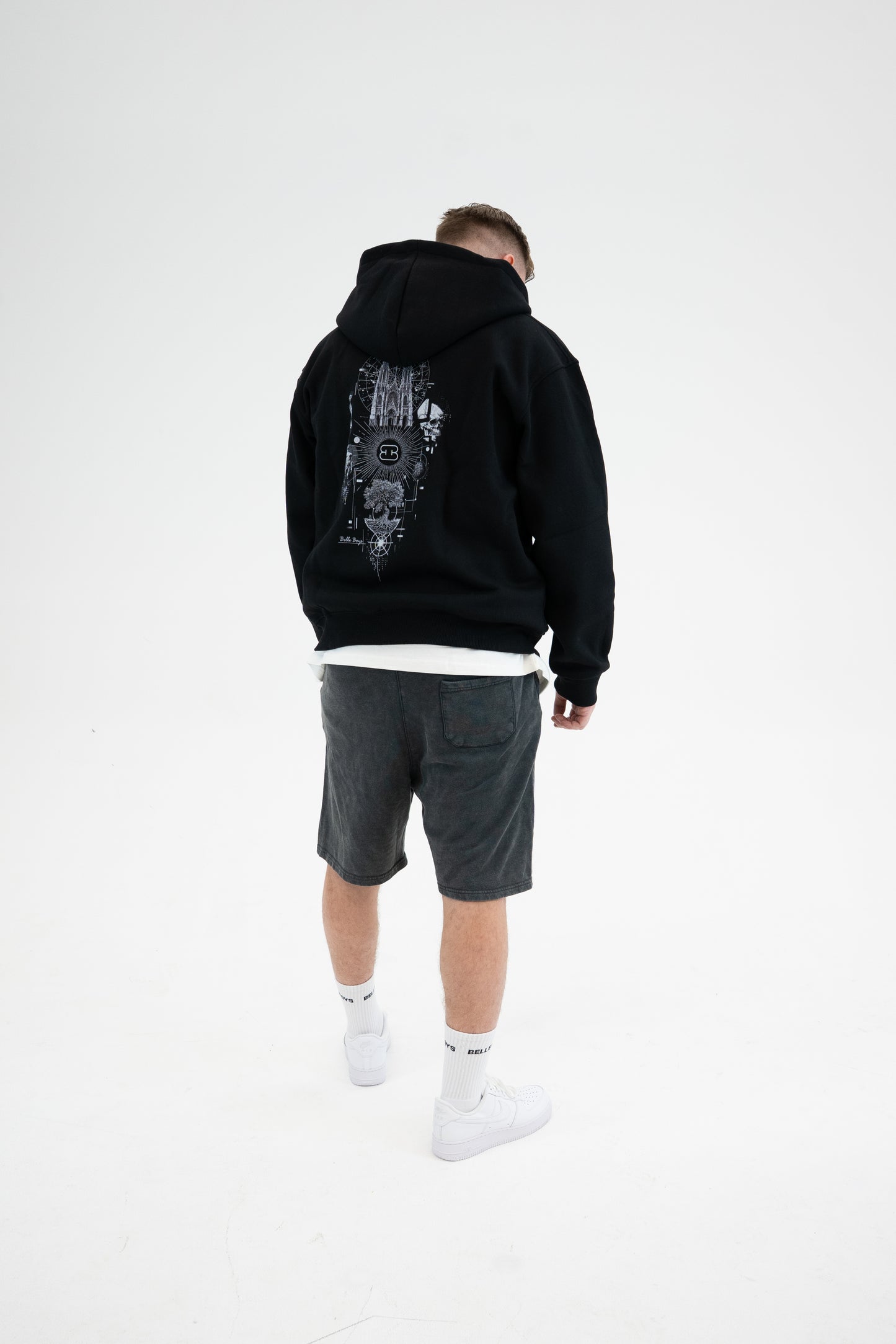 "HEAVY SWEAT" SHORT